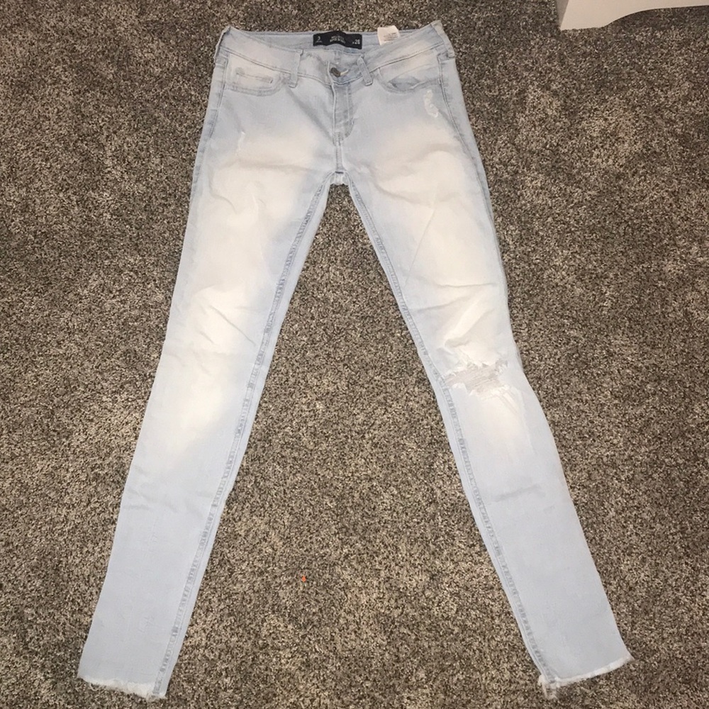 Hollister pants.